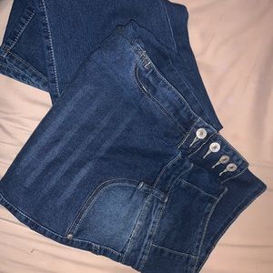 Never worn shein jeans